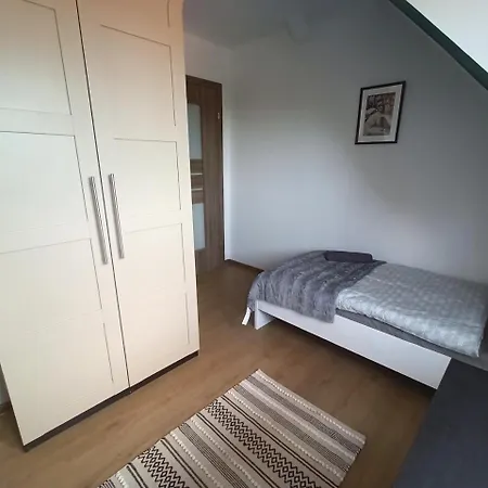 Hostel Lemuria Chojnowska A *