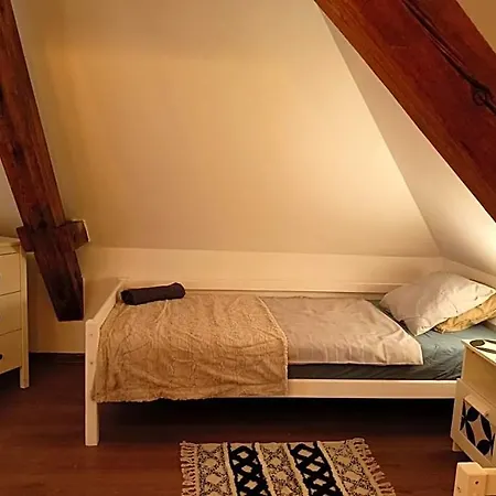 Lemuria Chojnowska A Vandrerhjem Legnica