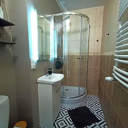 Lemuria Chojnowska A Vandrerhjem *