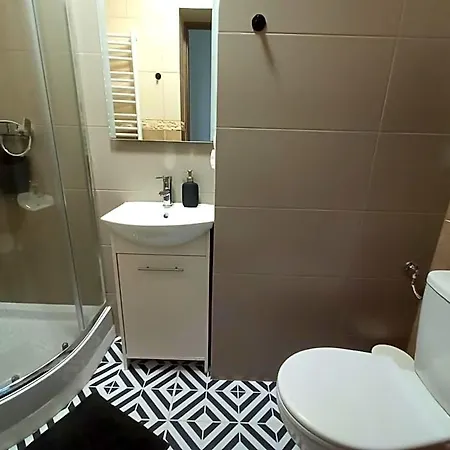 Lemuria Chojnowska A * Legnica