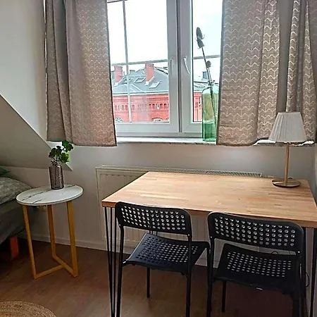 Lemuria Chojnowska A Vandrerhjem Legnica